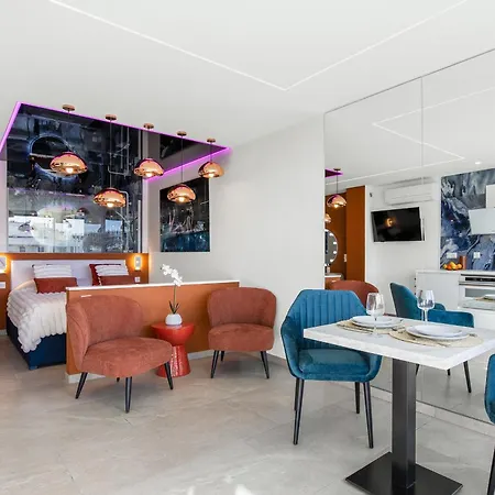 Village Naturiste R4n - Obsession Heliopolis Sea View * آجد